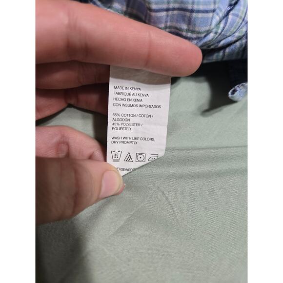 Van Heusen small men's blue plaid button up short sleeve shirt - Picture 6 of 9